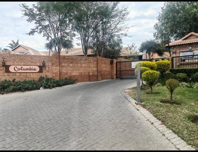 2 BEDROOM PROPERTY TO RENT IN SILVER LAKES